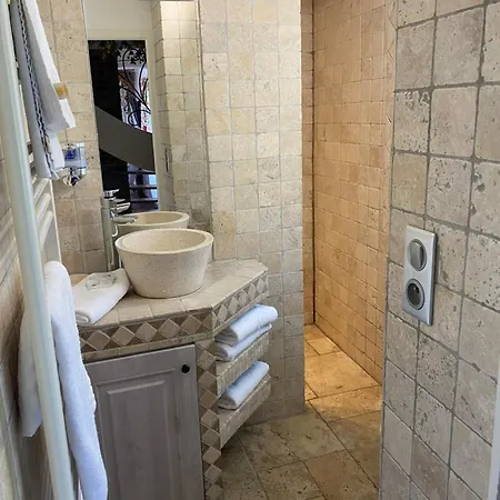 Les Du Tilleul De 펜션 *