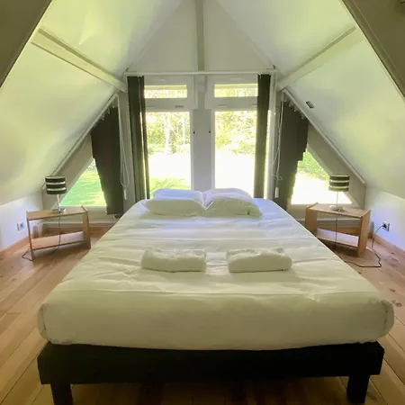 Les Du Tilleul De 펜션 카셀